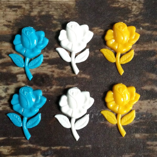 6 vintage 60s plastic rose cabochons Japanese flatbacks, yellow, White, turquoise blue flowers #96a