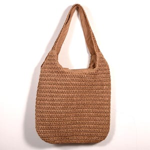 Handwoven Raffia Tote Bag: Leather Handles, Zippered Lining