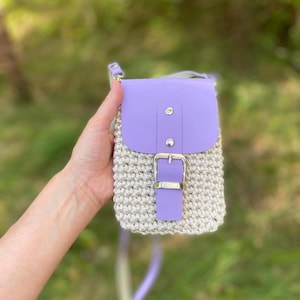 Small crochet bag, violet  crossbody phone holder, smartphone wallet with purple cover, purse for mobile phone, pouch for cell phone