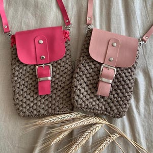 Raffia Crochet Phone Bag, Crossbody Smartphone Pouch, Small Knitted Wallet for Mobile Phone