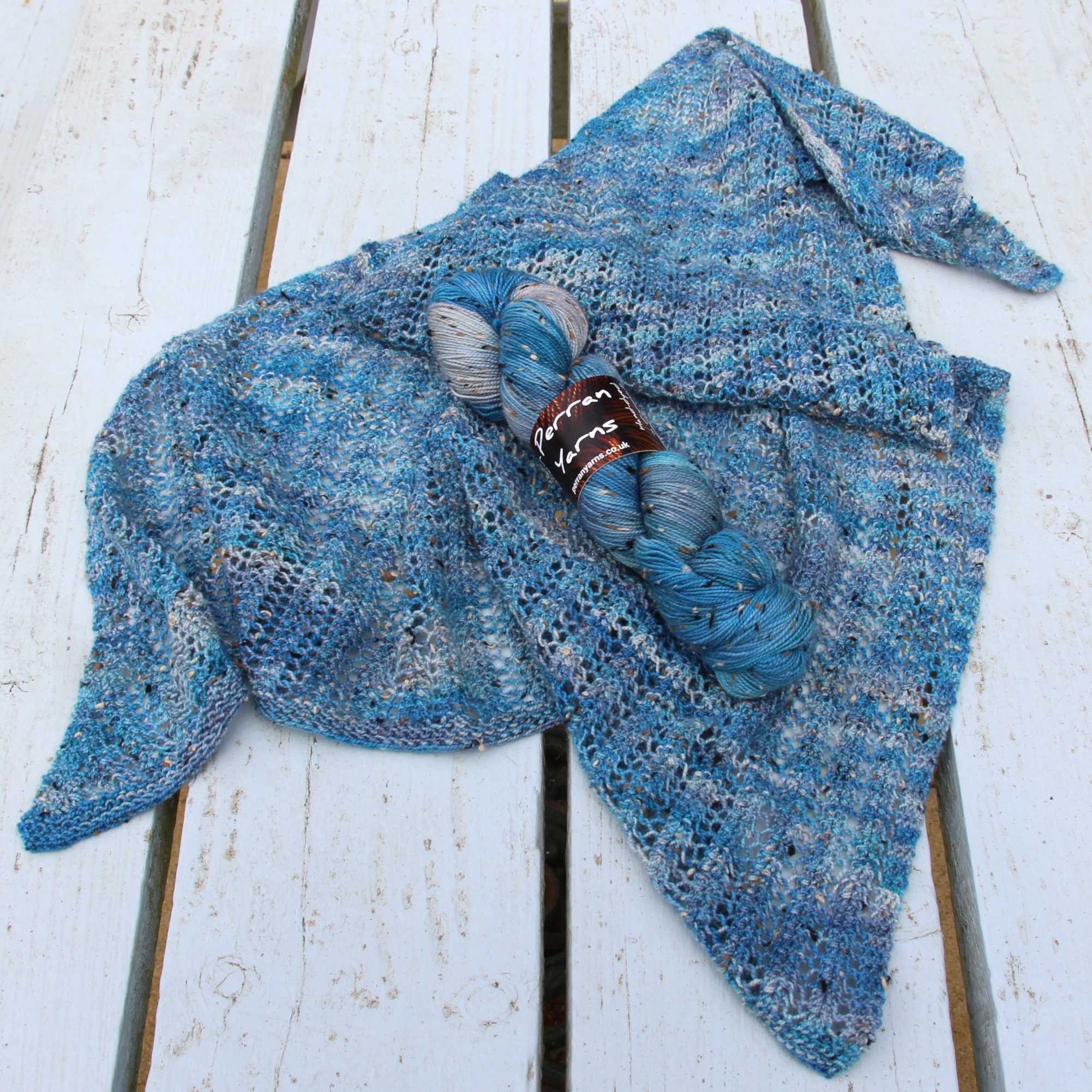 Triangle Trellis Shawl Pattern for 4ply or Sport Weight Yarn - Etsy