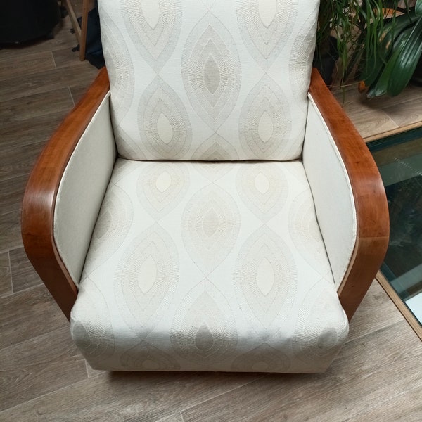 Fauteuil art déco années 30 crème et motifs