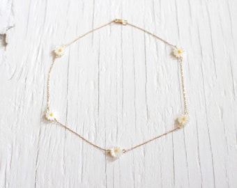 Daisy Chain Choker Necklace | Beaded Flower | Fairycore Grunge | Indie Fashion | 90s Aesthetic | Cottagecore | Birthday Gift for Sister