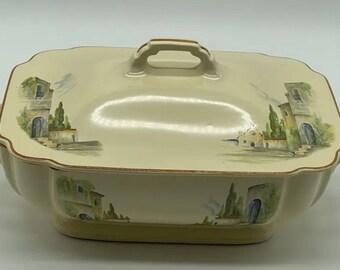 Homer Laughlin Covered Casserole