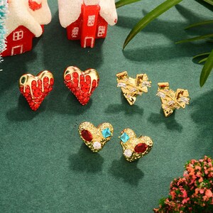 Christmas Heart Diamond Earring/Vintage Heart Earring/Red Christmas Heart Earring/Diamond Earring/Festive Jewelry/Gift ForHer/Christmas Gift