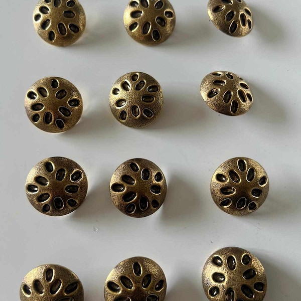 Pack de 12 boutons bronzé avec tige