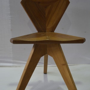 Tripié chair, variants in tzalam, parota, cedar and pine image 2