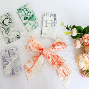 Letter Handbag Scarf / Custom Initial Handbag Handle Wrap/ Twill Vintage Scarf/ Handbag Bow/ Bag Accessory/ Neck Scarf / Hair Skinny Scarf