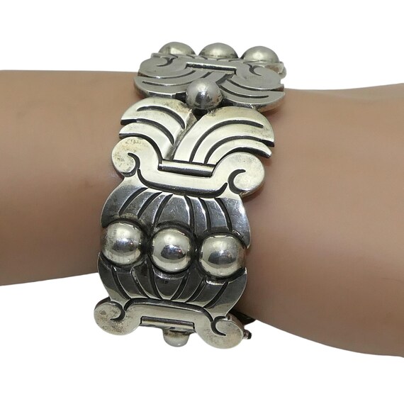 Hector Aguilar Taxco Mexican Maguey Bracelet – Eagle 9 – 940 Silver – 105g