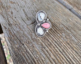 Pink Conch & White Buffalo