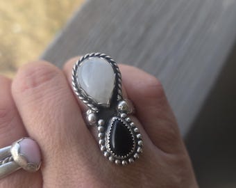 Black Onyx • Moonstone Size 7