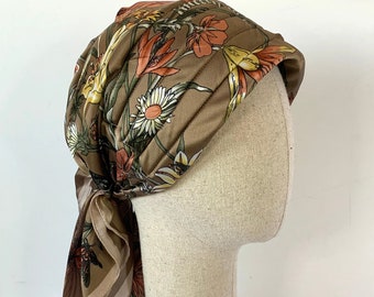 1970s inspired VIVIENNE: Gold with floral theme ( Medium) - Need Correct Info