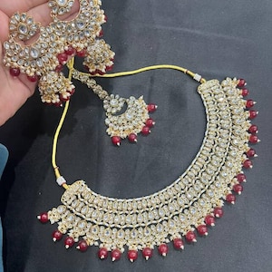 Bridal and Semi Bridal Necklace set. Maroon Statement necklace set with earrings and Tikka