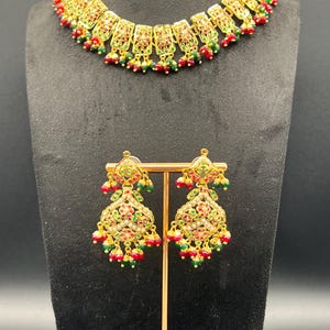 22K Gold-Plated Jadau Choker Necklace Set: Indian Bridal Jewelry