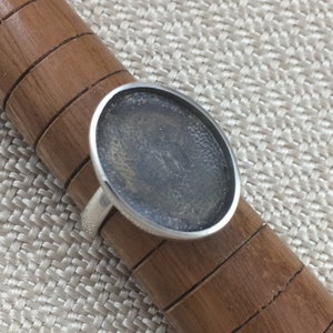 Accesorio para anillo de plata de ley de 15 mm x 20 mm con bisel ovalado y engaste ajustable. Accesorio de primera calidad. Seleccione el tamaño del anillo. Suministros para hacer anillos.