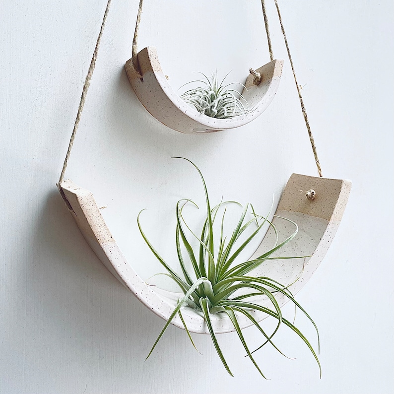 Tiered Speckled Buff Stoneware Hanging Tillandsia Air Plant Holder Interior Home Decoration Planter image 3