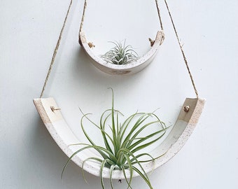 Tiered Speckled Buff Stoneware Hanging Tillandsia Air Plant Holder Interior Home Decoration Planter