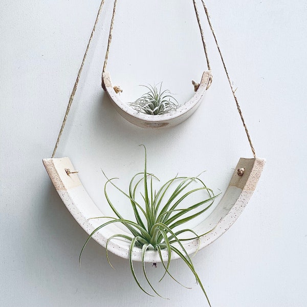 Tiered Speckled Buff Stoneware Hanging Tillandsia Air Plant Holder Interior Home Decoration Planter