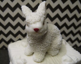 Bunny Rabbit Trinket Box, Vintage Trinket Box, Vintage Bunny Rabbit, Bisque Trinket Box, Bunny Ring Box, Nursery Trinket Box, Snow Bunny Box