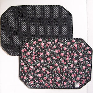 Vintage Rose Calico Placemats, 8 Vintage Quilted Placemats, Pink Rose On Black, Reversible Placemats, New Old Stock, Saydah Home Fashions