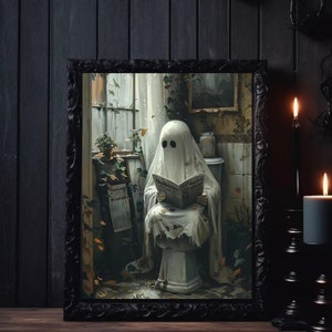 Puede incluir: Un fantasma blanco con una sábana se sienta en un inodoro en un baño, leyendo un periódico titulado "The Daily Shocker". El baño está decorado con enredaderas y tiene una estética vintage.