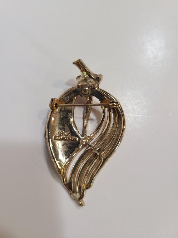 Ruby Cascade: A Vintage Coro Gilt & Rhinestone Br… - image 4