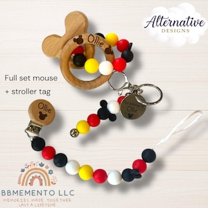 Attache-tétine et hochet personnalisés avec étiquette de poussette assortie en motifs Mickey, Minnie