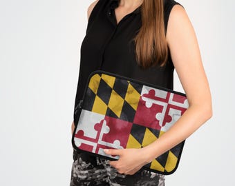 Maryland Distressed Flag Laptop Sleeve, Personalized Tech Case, Student Gift, Modern Office Accessory, Stylish Computer Pouch