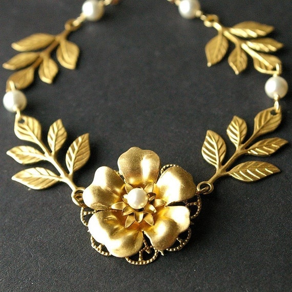 Items similar to Gold Flower Bridal Necklace, Gold Leaves Pearl and ...