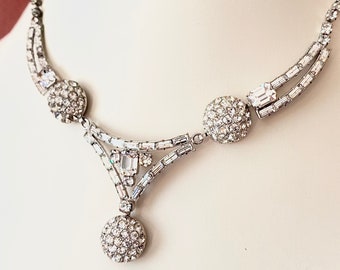 Antique art deco crystal necklace.