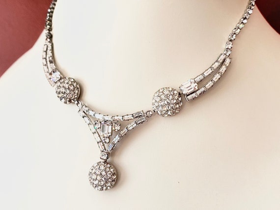 Antique art deco crystal necklace. - image 1