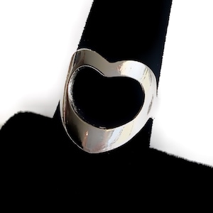 Heart ring sterling silver. Contemporary