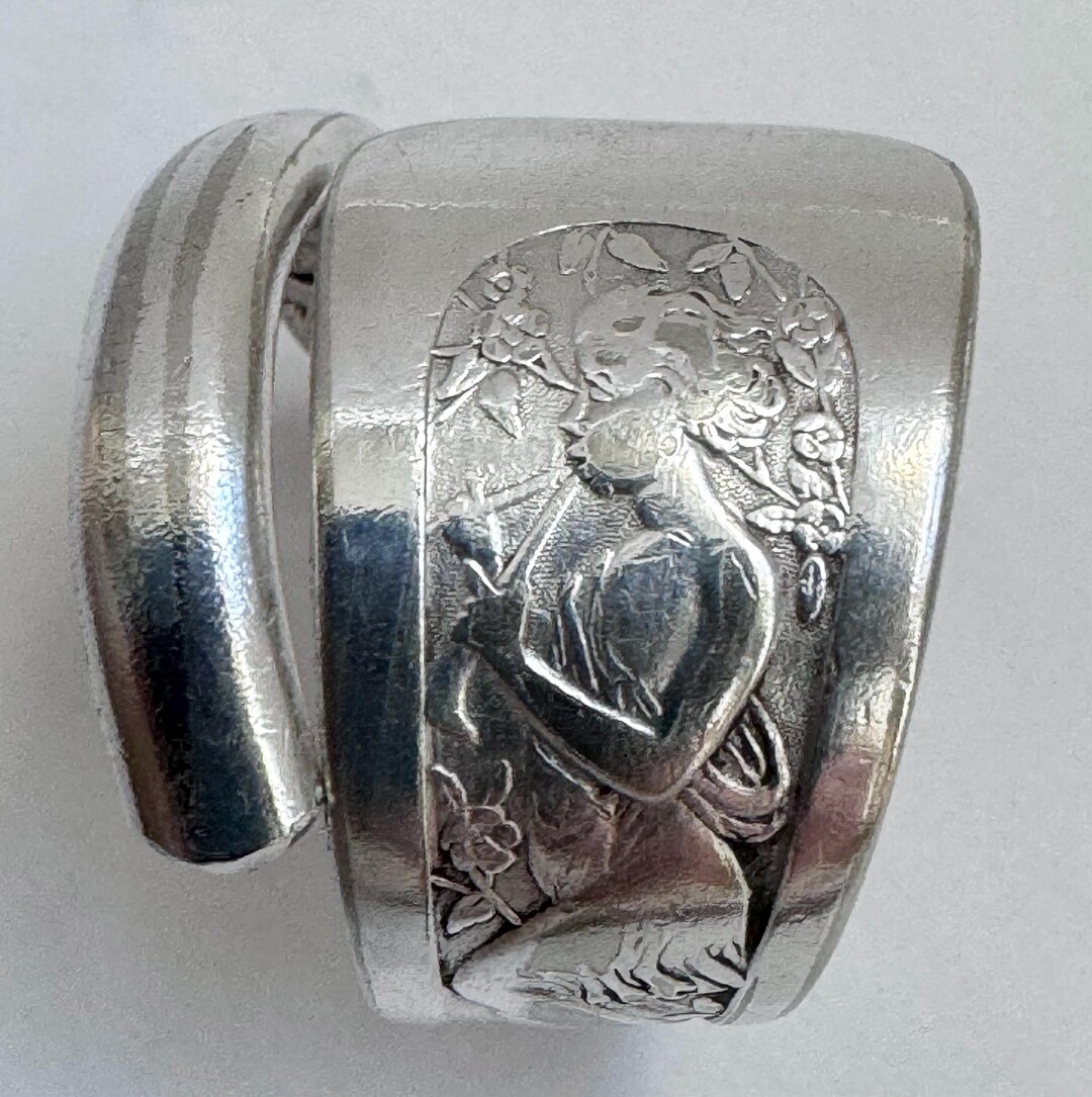 Antique Spoon Ring. Nature Spirit ARCADIAN 1847 Rogers Bros Silverplate ...