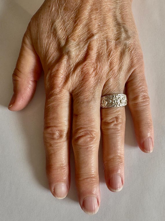 Slender spoon ring, Southern Rose pattern, antiqu… - image 5