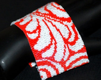 Damask / Wide Beadwoven Peyote Cuff Bracelet / Red & White Beaded Bracelet / Holiday Colors / Leafy Fern Bead Design / Beaded Cuff Bracelet