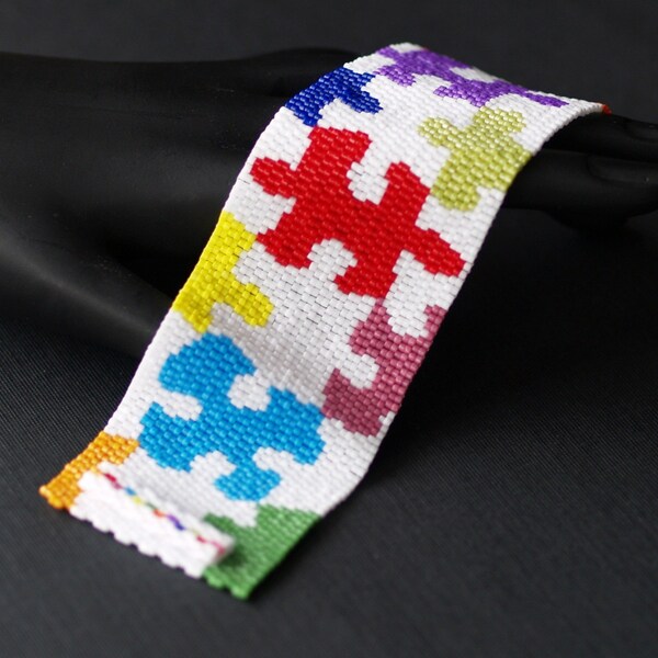 Multicolor Puzzle / Peyote Cuff Beadwoven Bracelet / Jigsaw Puzzle Piece / Colorful Multicolor Rainbow Jewelry / Autism Awareness Jewelry