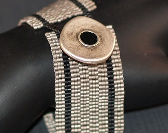Iron Ore / Peyote Bracelet Beadwoven Cuff Matte Steel Black Metallic Unisex Man Gift Industrial Look Simple Modern Stripes Handmade