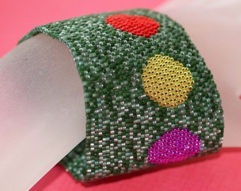 Christmas / Wide Beadwoven Peyote Cuff Bracelet / Festive Holiday Jewelry for Her / Colorful Metallic Beads / Christmas Jewelry Gift