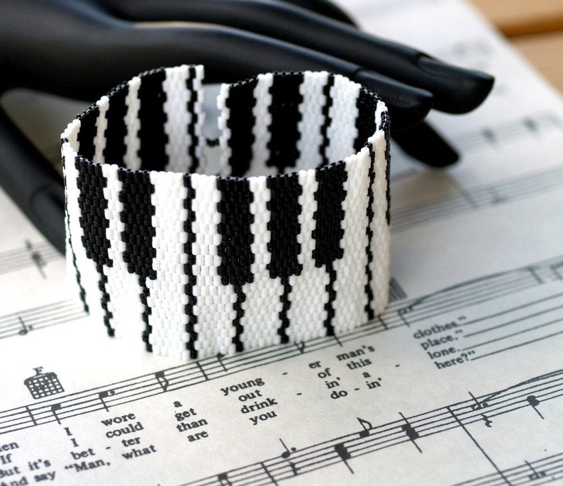 Piano Man / Peyote Bracelet Beadwoven Cuff / Black & White Beads / Keyboard Gift / Music Musician Gift / Pianist Piano Gift image 4