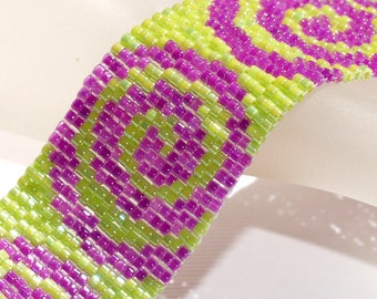 Curlicue / Beadwoven Peyote Bracelet Cuff / Lime Green & Lilac Spirals / Peyote Beading Bracelet / Beaded Jewelry / Delica Bead Cuff