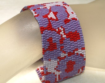 Lavender Leopard / Wide Beadwoven Peyote Cuff Bracelet / Lavender, Red, White, Purple Beads / Animal Print Jewelry / Leopard Print Bracelet