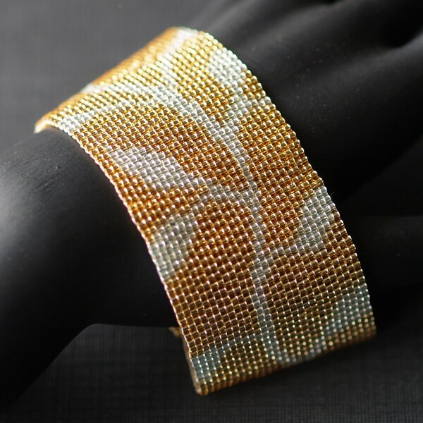 Precious Metals Vine / Peyote Beadwoven Cuff Bracelet / Silver, Gold Beaded Leaves / Garden Lover Gift / Classic Leaf Motif Jewelry