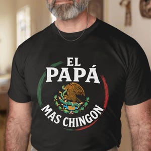 El Papa Mas Chingon PNG、メキシコの面白いお父さんPNG、父の日のグラフィック、ラテン系のお父さんのユーモア、チカーノの昇華Tシャツデザイン