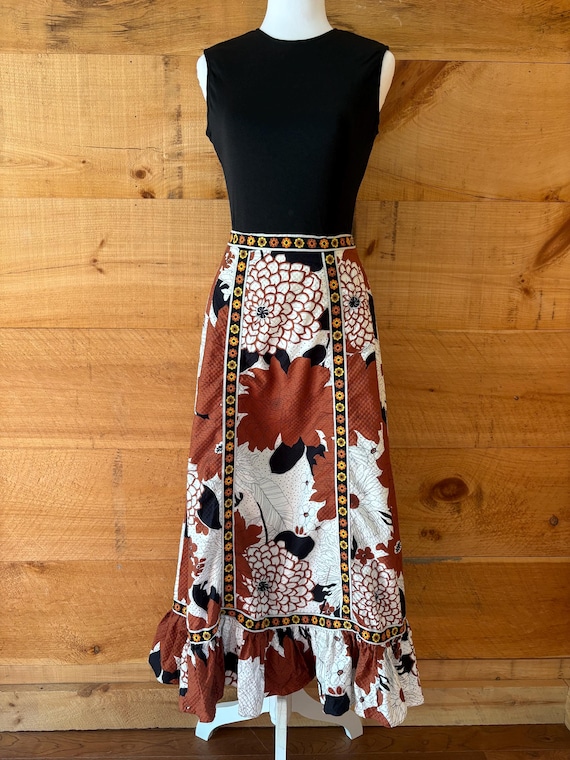 Vintage Flower Power Dress - image 1