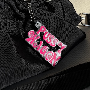 Bussy Wagon Kill Bill Keychain Glamor