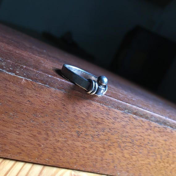 silver ball and loop ring - image 4
