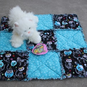 Cat Blanket, Bedding for Pets, Kitten Patchwork Quilt, Crate Mat, Stroller Liner, Black Cat Bed, Lap Quilt, Cat Napping Pad, Catnip Cat Toy