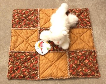 Pet Blankets, Cat Quilt, Fabric Bedding for Pets, Washable Cat Throw, Mats for Cats, Blankets for Cats, Dog Bedding, Cat Bed, Cat Blanket