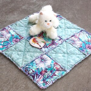 Quilts for cats, cat bed, small dog blanket, kitty quilt, blankets for cats, washable pet bedding, pet crate mat, kitty blanket, catnip toys