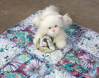 quilted pet throws, blankets for cats, dog beds, cotton fabric cat bed, fabric pet blanket, play mat for pets, travel pet mats, catnip toys